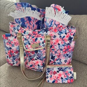 Lilly Pulitzer Weekender Beach Bag Set - Beach Bag , Wristlet, 2 Beach towels.